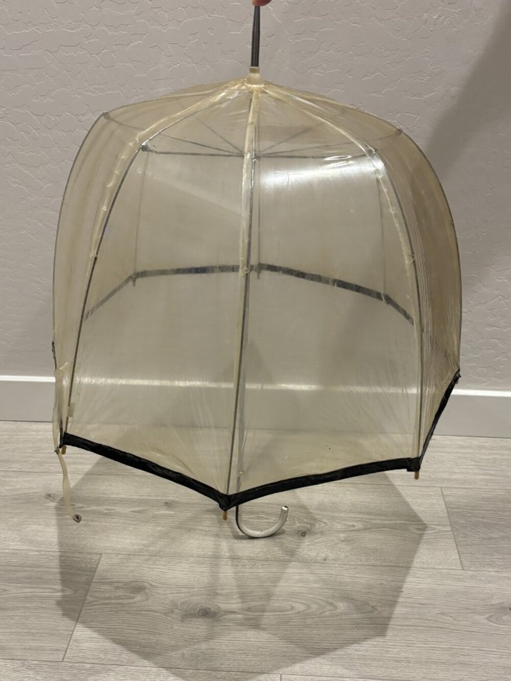1940's Vintage Umbrella. Clear. 27".